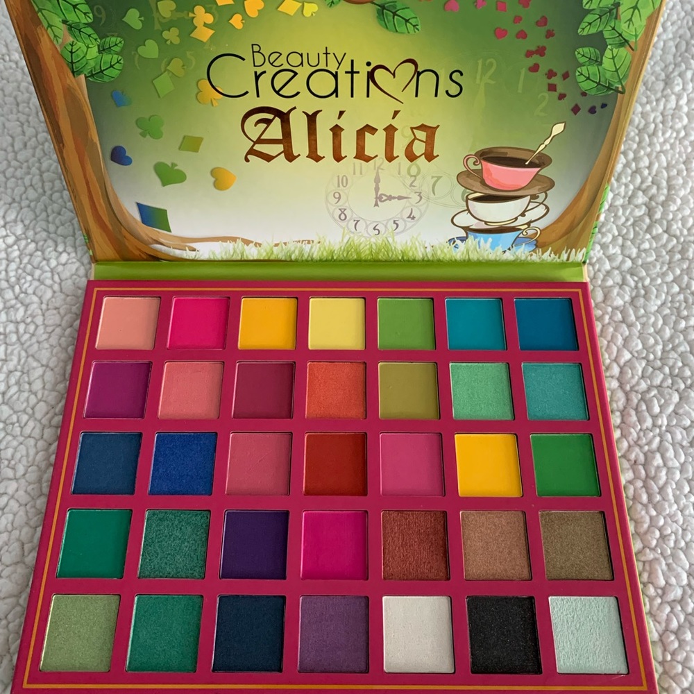PALETA BEAUTY CREATIONS 35 COLORES